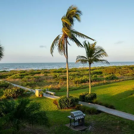 Stylish 2Nd Floor Sanibel Condo Steps To The Beach 4C2